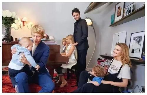 名模李雅在线视频,揭秘时尚界璀璨星光的在线风采